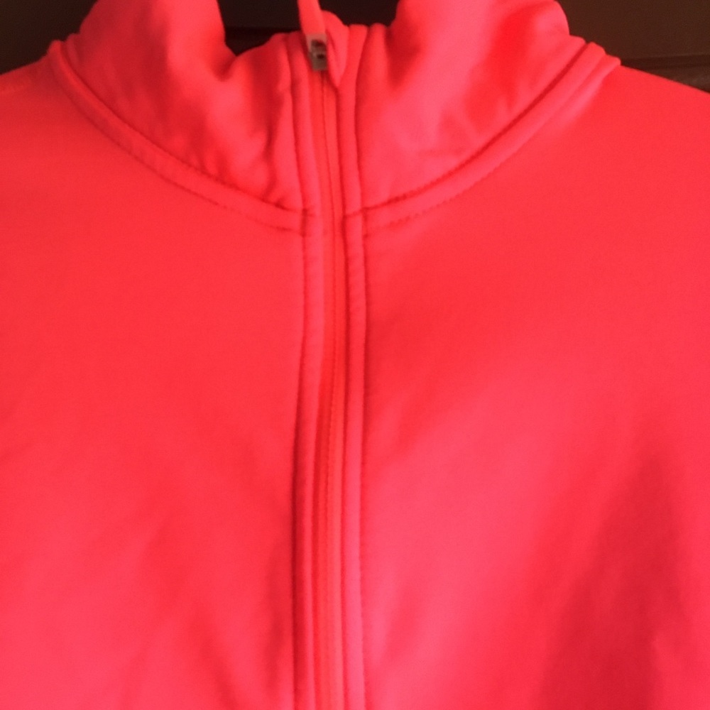 FINAL PRICE 🎉Nike pro top